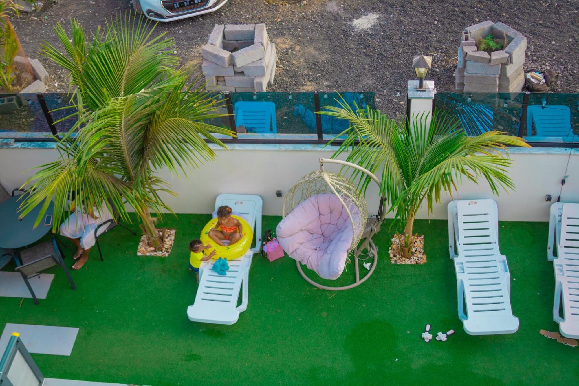 טאראפל Hotel Xinte Na Casa מראה חיצוני תמונה