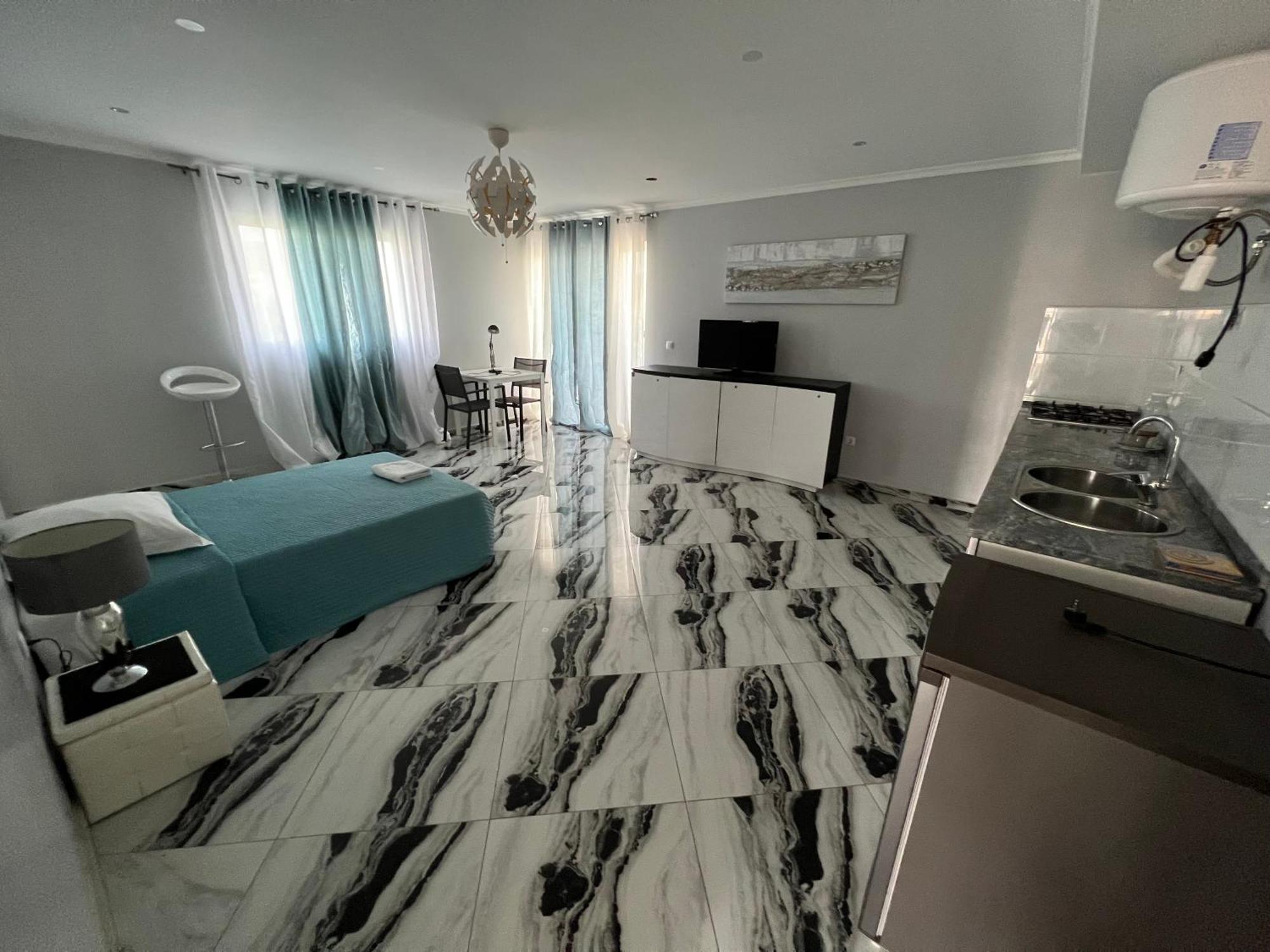 טאראפל Hotel Xinte Na Casa מראה חיצוני תמונה