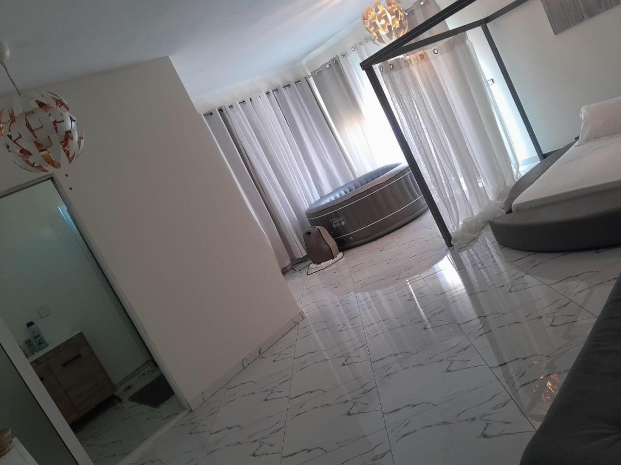 טאראפל Hotel Xinte Na Casa מראה חיצוני תמונה